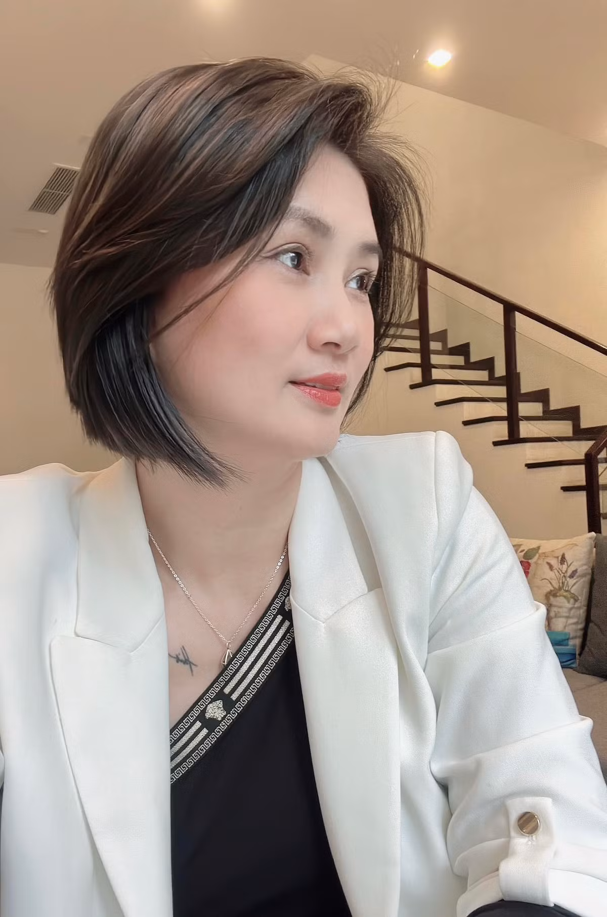 Cựu VĐV bóng chuyền Phạm Thị Kim Huệ từng khiến khán giả phải xuýt xoa trước nhan sắc xinh đẹp và khả năng thi đấu ấn tượng.