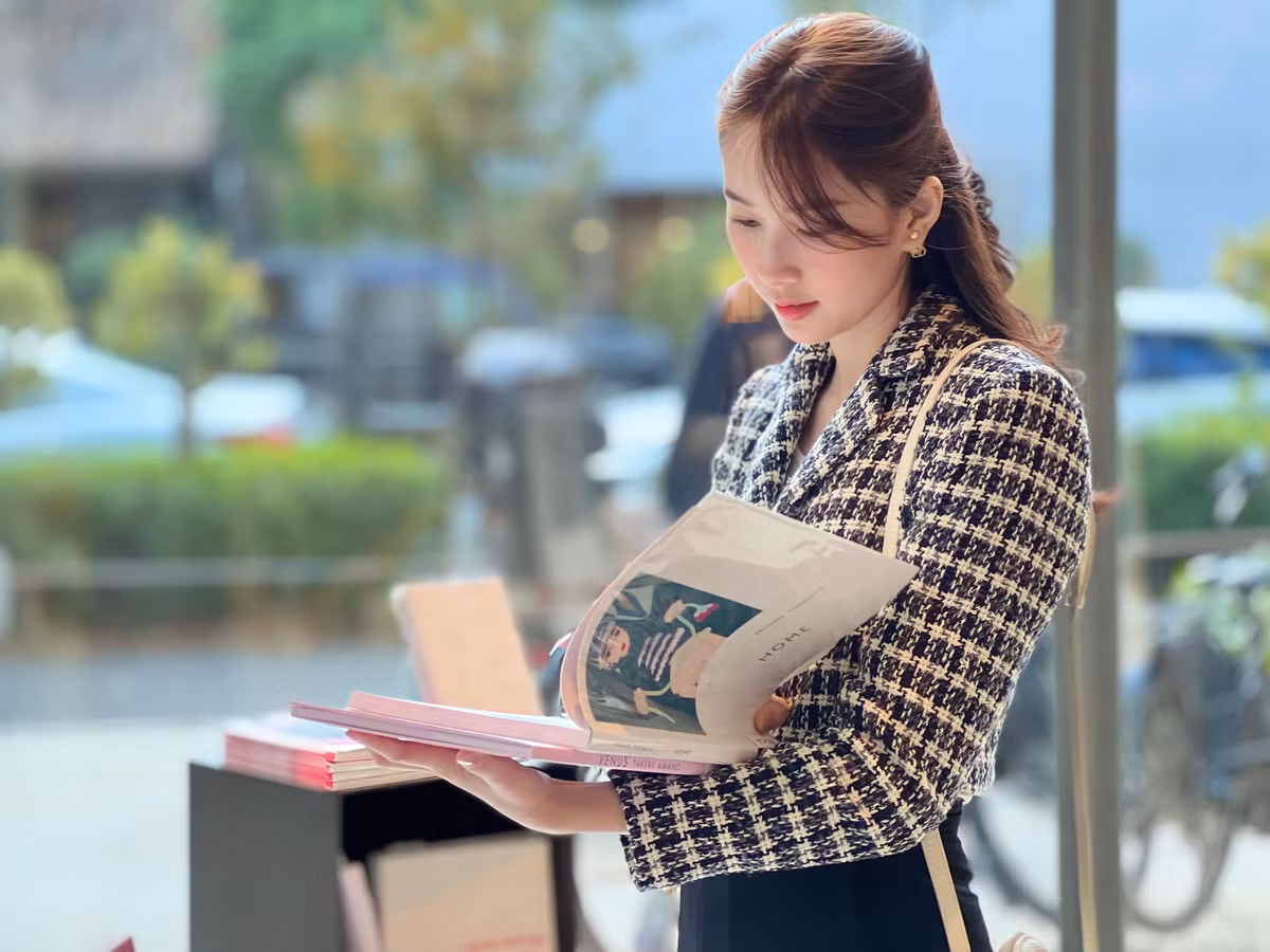 Người đẹp gốc Bạc Liêu từng tự nhận mình dù có mặc hở hang cũng không thể sexy nổi.