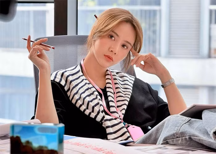 Mặc dù là mẹ của một bé trai 7 tuổi nhưng Huyền Lizzie vẫn rất trẻ trung.