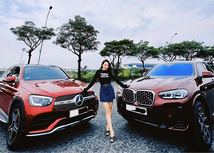 Không chỉ diễn giỏi, Bảo Thanh còn kinh doanh mát tay nên tậu được nhà đẹp, xe sang.