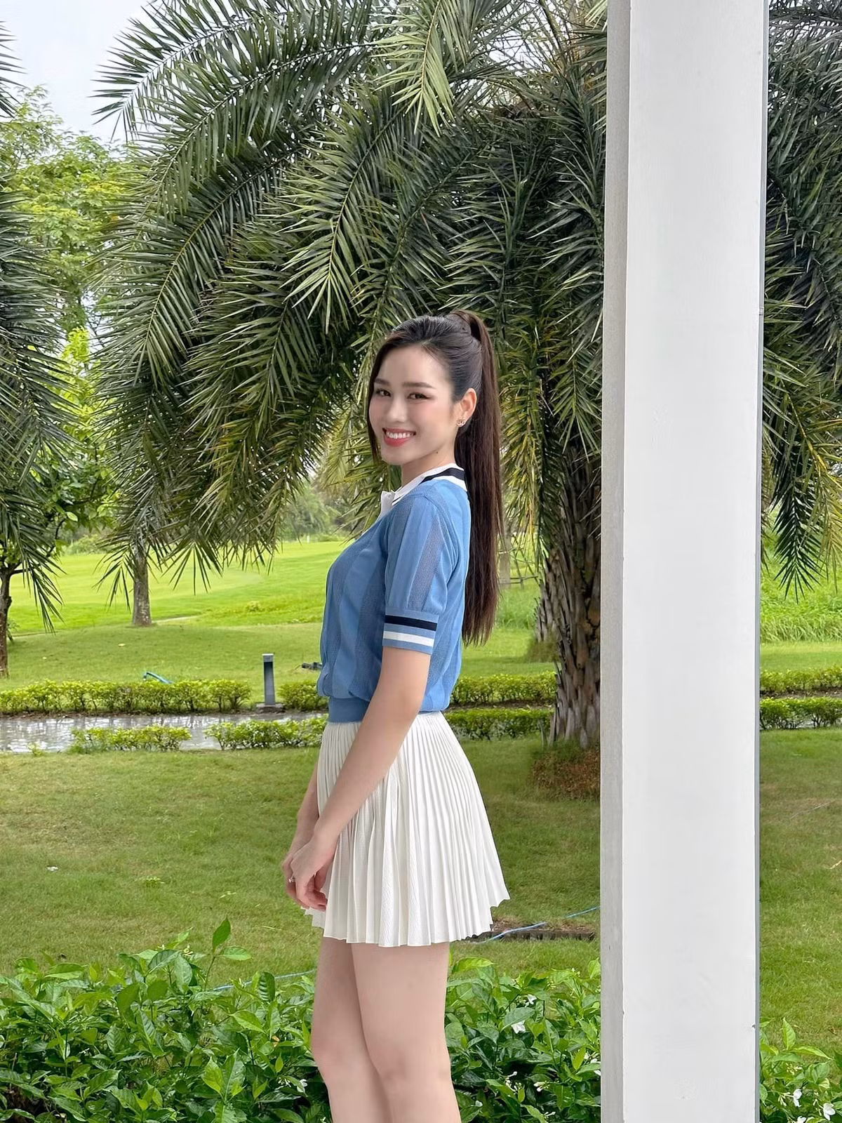 Mỹ nhân quê Thanh Hóa được khen ngày càng có "gu" ăn mặc.