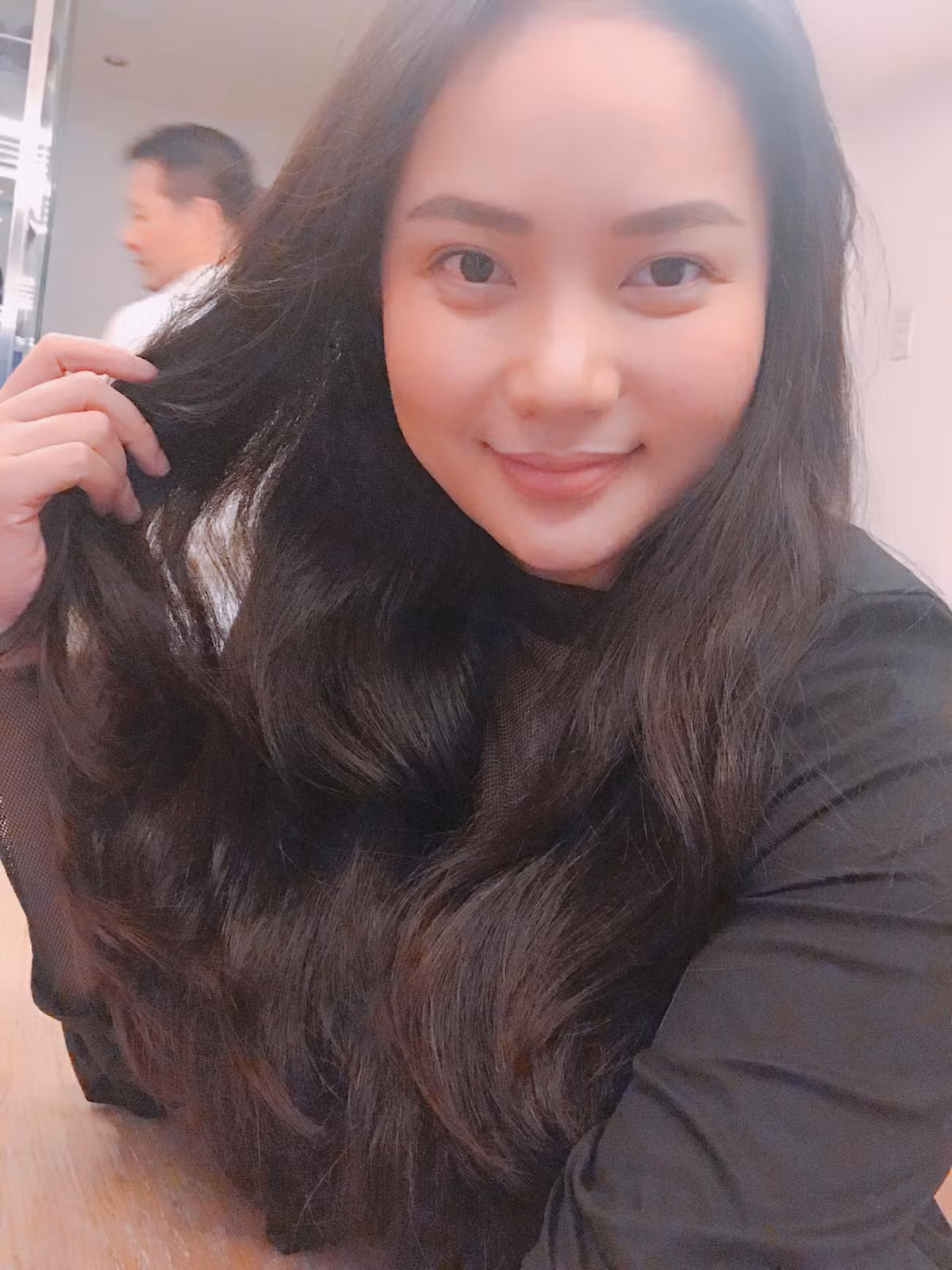 Dù bị nhiều người chê bai về thân hình "phát tướng" nhưng cựu người mẫu không gặp nhiều vấn đề về tâm lý vì luôn được chồng yêu thương, động viên.