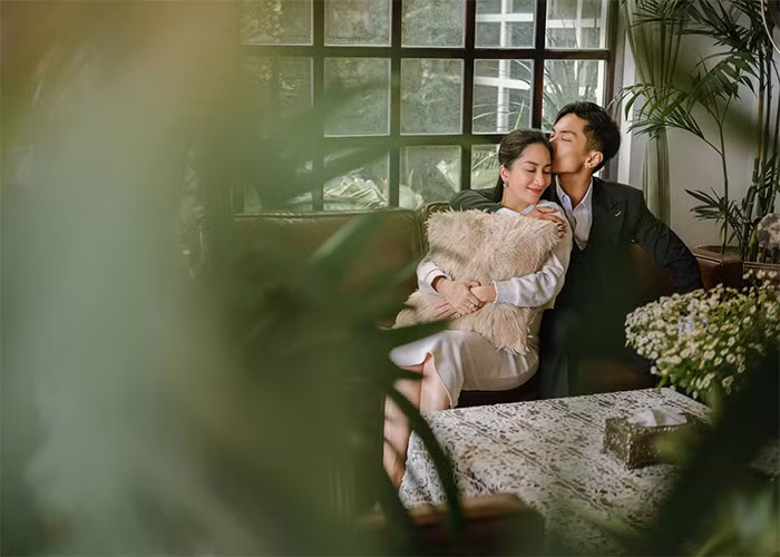 Bên nhau 13 năm nhưng đến ngày 22/12/2022, cả hai mới chính thức tổ chức đám cưới.