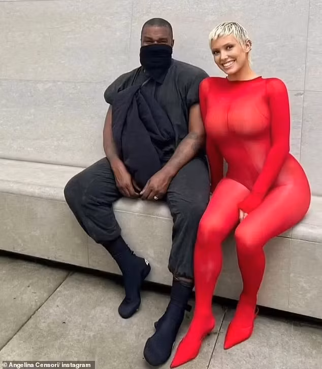 Vợ mới của Kanye West được ví là bản sao của Kim Kardashian vì cũng sở hữu body ba vòng nóng bỏng như ngôi sao truyền hình thực tế. (Ảnh: Instagram)