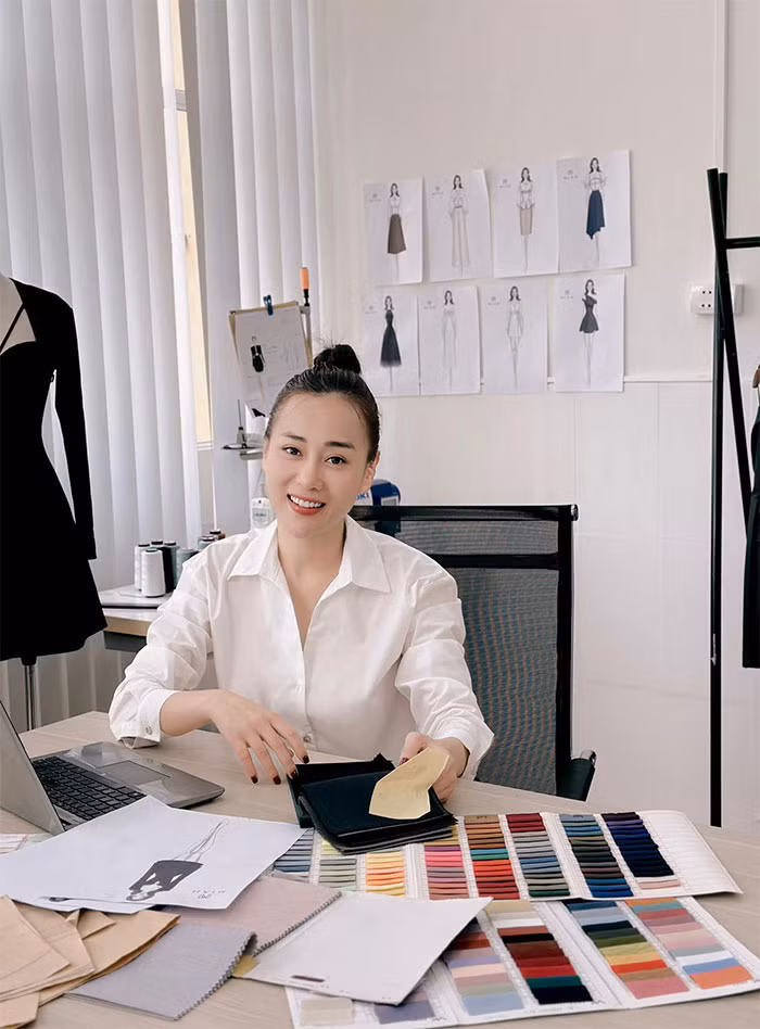 Sau thời gian nghỉ ngơi, Phương Oanh đã trở về với công việc thiết kế, kinh doanh thương hiệu thời trang mà cô làm chủ.