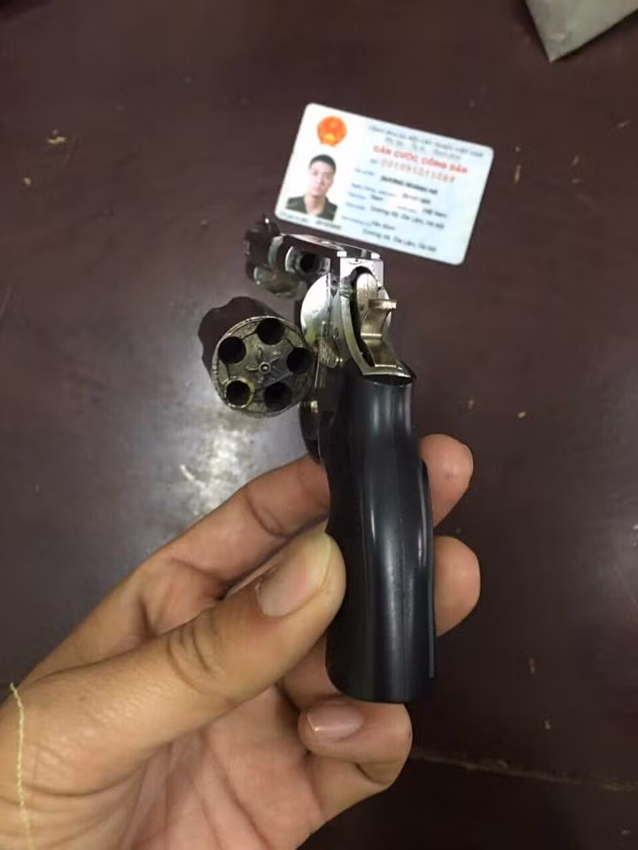 Ha Noi: 9X tao ton mang sung dao pho va cai ket-Hinh-3