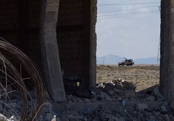 Anh quan doi Syria chuan bi giai phong hoan toan Palmyra-Hinh-4
