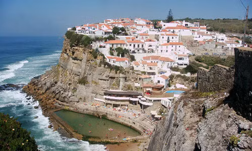 Sintra là một thị trấn bí ẩn, một viên ngọc thực sự của Bồ Đào Nha.