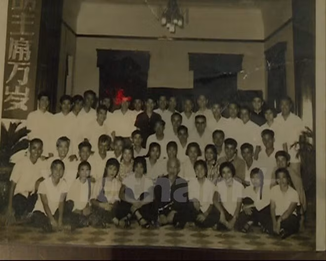 Nhung lan sinh nhat Bac qua loi ke dau bep Trung Quoc-Hinh-3
