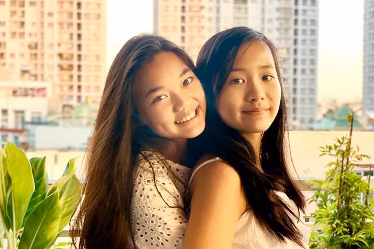 Nhiều khán giả của Mỹ Lệ nhận xét Mỹ Uyên và Mỹ Oanh hưởng nhiều nét đẹp từ người mẹ nổi tiếng.