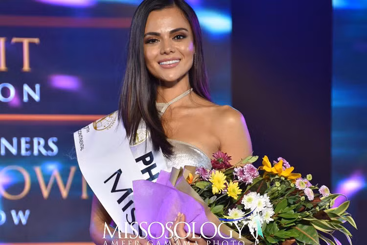 Karen Gallman đến từ Philippines giành giải Thí sinh có thân hình đẹp nhất.