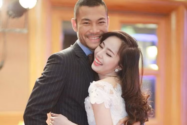 Trước lời tố của Vĩnh Thụy, vợ chồng Doãn Tuấn phủ nhận. Quỳnh Nga cho biết, chồng cô và Vĩnh Thụy làm ăn chung nhưng bị xù nợ. Trong khi đó, Doãn Tuấn thách thức Vĩnh Thụy đối chất trước công an. Ảnh: Một thế giới