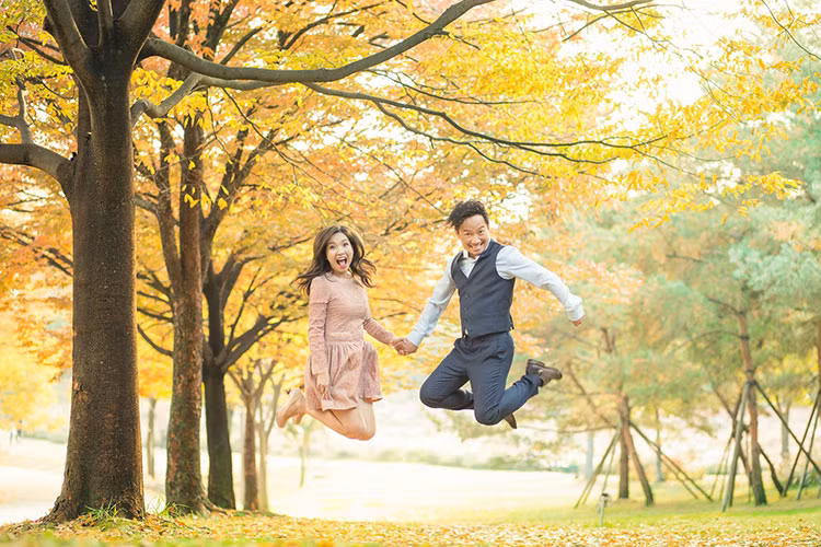 Về phía Thụy Vy, cô không hoạt động nghệ thuật nên đời tư rất ít được biết đến.
