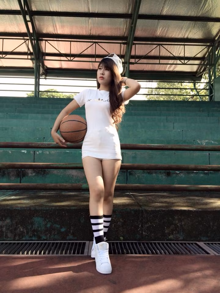 Than hinh goi cam cua co giao day Aerobic que Bac Giang-Hinh-3