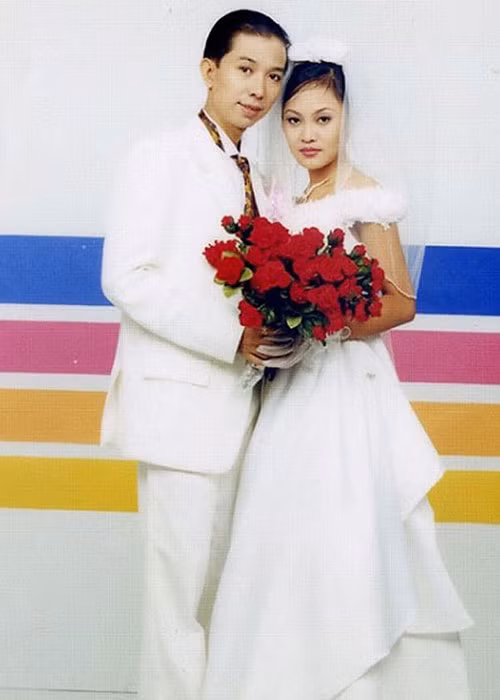 Chan dung nguoi vo dong y cho Long Nhat tao scandal dong tinh