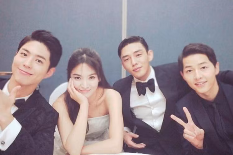 Được biết, Park Bo Gum từng dự đám cưới của Song Hye Kyo và Song Joong Ki. Ảnh: Osen