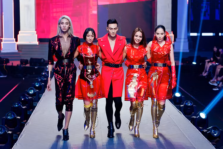 Tại cuộc thi, Trung Kiên có lợi thế ngoại hình sáng sân khấu nhưng có nhiều điểm yếu như thiếu cá tính, nói ngọng, kỹ năng yếu và chưa thực sự cầu tiến và nghiêm túc với nghề.