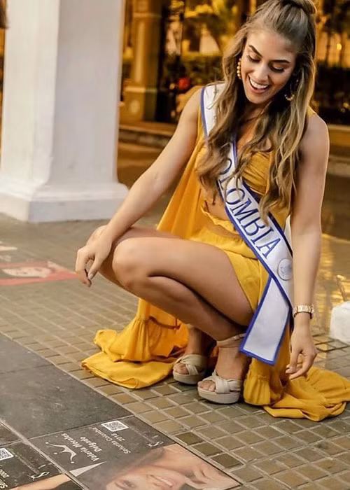 Vẻ đẹp của Valeria còn được đánh giá hiện đại.