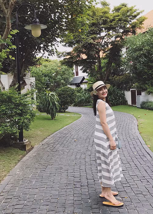 Bảo Thanh tươi tắn trong chuyến đi Đà Nẵng.