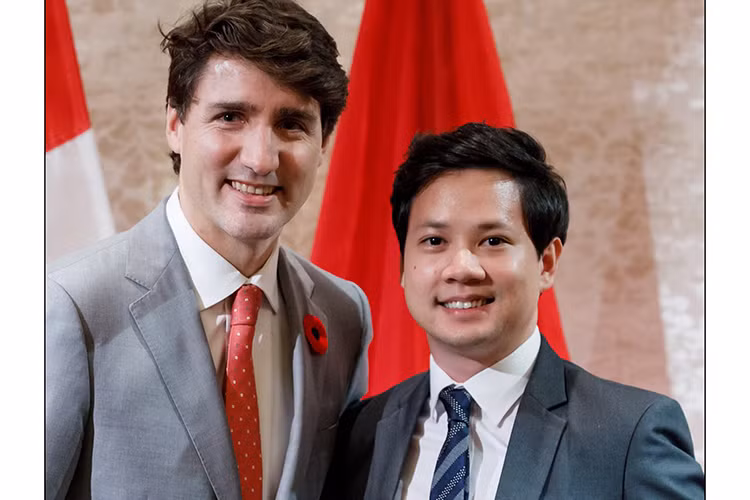 Hot Face sao Viet 24h: Thu Thao khen Thu tuong Canada dep trai hon chong?