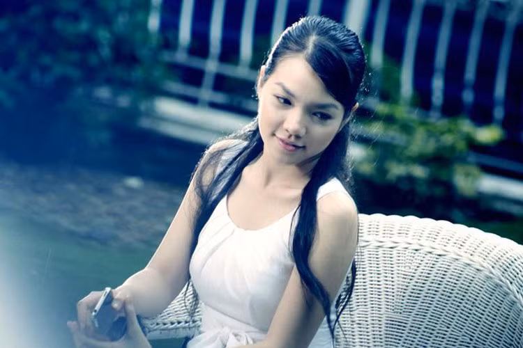 Nữ diễn viên phim “Thương nhớ ở ai” sinh năm 1988. Cô là người Việt gốc Hoa, sinh ra và lớn lên ở TP HCM. Ảnh: FBNV