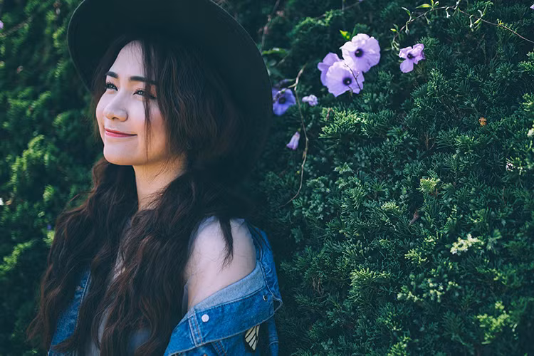 Tháng 11/2016, trong buổi ra mắt sản phẩm âm nhạc, Hòa Minzy cho biết, Công Phượng là người chủ động nói lời chia tay. Nữ ca sĩ cũng khẳng định đây là lần cuối cùng cô nói về mối quan hệ với Công Phượng vì không muốn bị nói là dùng chuyện tình cảm để PR. Ảnh: FBNV
