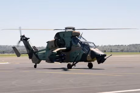 Ngoài ra, hệ thống hồng ngoại giúp trực thăng Eurocopter Tiger dễ dàng hoạt động trong điều kiện đêm tối. (Ảnh: jetphotos)