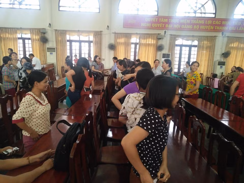 So GDDT Ha Noi noi gi vu gan 450 giao vien hop dong keu cuu?