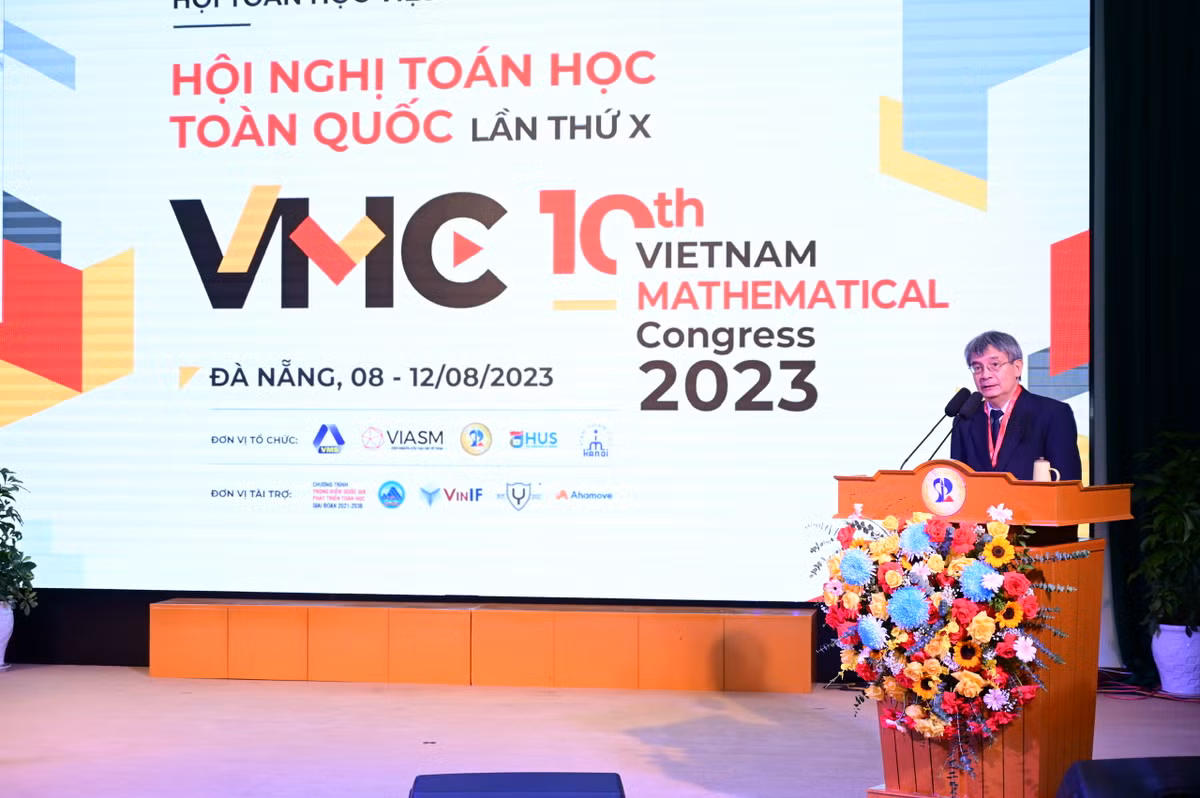 De xuat nhung quyet sach phat trien nganh Toan hoc-Hinh-3