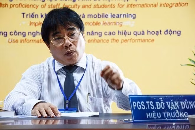 PGS.TS Đỗ Văn Dũng: Biết khai thác, trường đại học không cần tăng học phí PGS.TS Do Van Dung: Biet khai thac, truong dai hoc khong can tang hoc phi