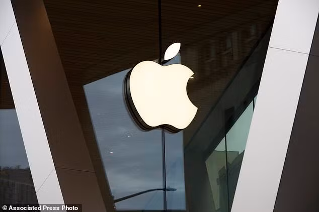 Thẻ theo dõi thông minh AirTags của Apple được cho là có hình tròn và sử dụng Bluetooth. Với thiết bị công nghệ này, người dùng có thể tìm thấy ví, chìa khó, hành lý, thậm chí là xe đạp nếu những món đồ này bị thất lạc hay bị kẻ gian đánh cắp.