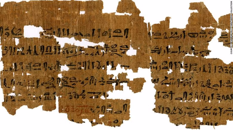 Một nửa tài liệu Papyrus Louvre-Carlsberg là một phần của Bộ sưu tập Papyrus Carlsberg của Đại học Copenhagen. Nửa tài liệu còn lại được lưu giữ tại Bảo tàng Louvre, Paris, Pháp.