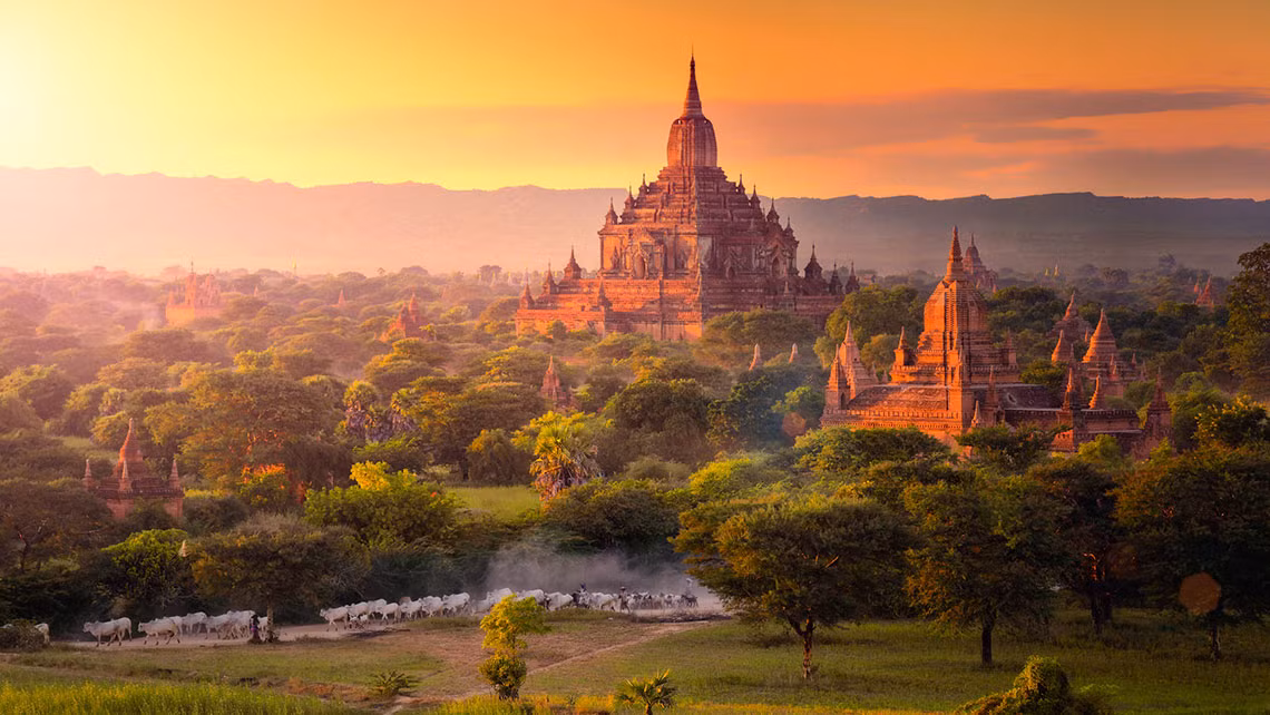 Với nhiều công trình kiến trúc cổ xưa có giá trị văn hóa, lịch sử, kiến trúc và nghệ thuật, Bagan được UNESCO công nhận là Di sản văn hóa thế giới.