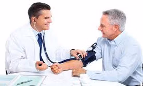 Bác sỹ sẽ cho bạn xét nghiệm máu để tìm tỷ lệ LDL (cholesterol xấu) hay HDL (cholesterol tốt) và triglycerides (chất béo có hại khác) trong máu của bạn.