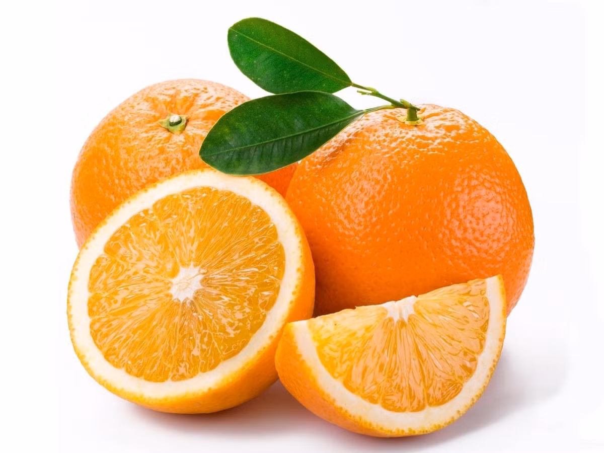 Ngoài ra, nó còn có tác dụng làm giảm tốc độ tăng trưởng của gốc tự do - một loại hợp chất có hại được tạo ra trong cơ thể do tác động từ tia cực tím và ô nhiễm không khí.