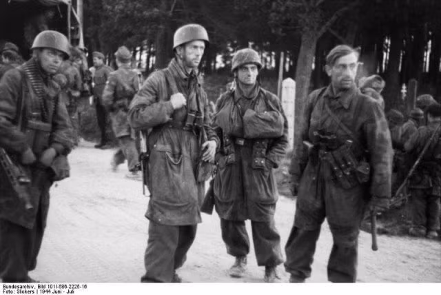 Lính Đức ở mặt trận Normandy năm 1944. Nguồn ảnh: WHS
