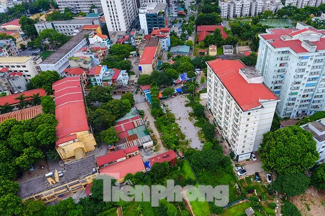 Dự án đường Huỳnh Thúc Kháng kéo dài có chiều dài 1,3km do UBND quận Đống Đa làm chủ đầu tư, đồng thời giao cho Ban quản lý dự án đầu tư xây dựng quận Đống Đa triển khai thực hiện dự án. Dự kiến, dự án sẽ được hoàn thành trong năm 2020.