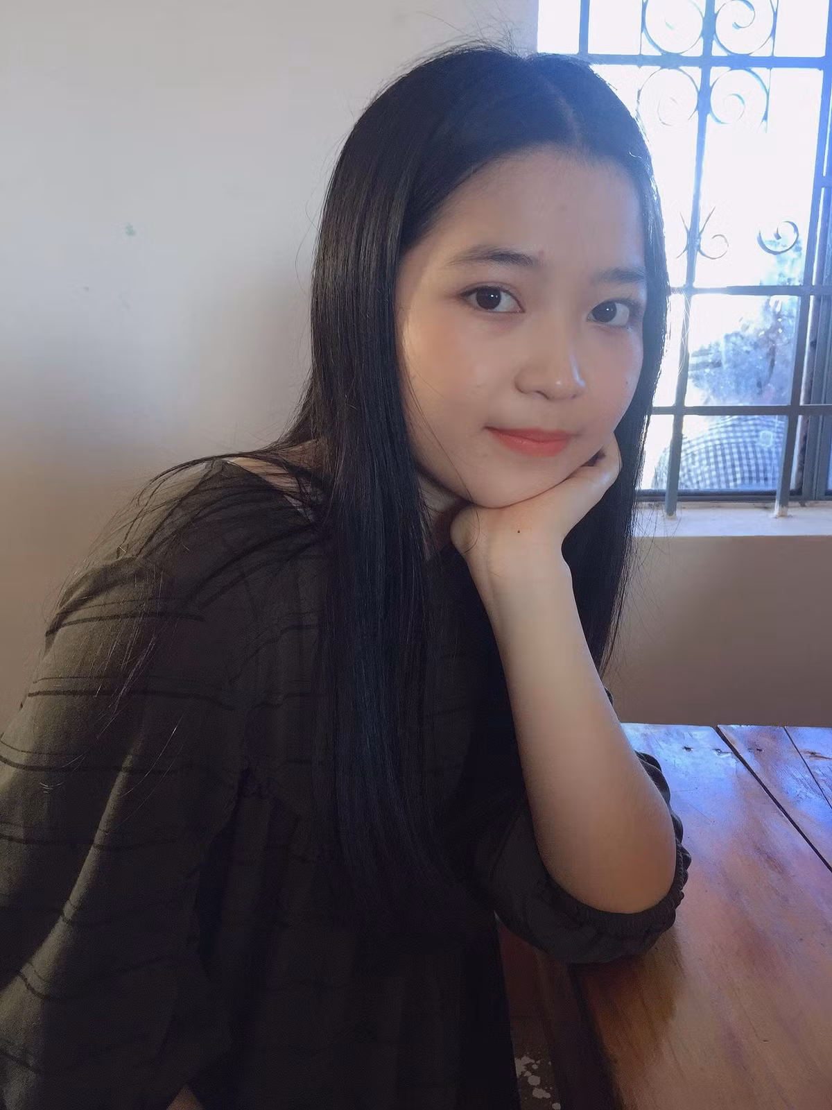 Nhung nu sinh xinh dep lien tuc mat tich, vi dau nen noi?