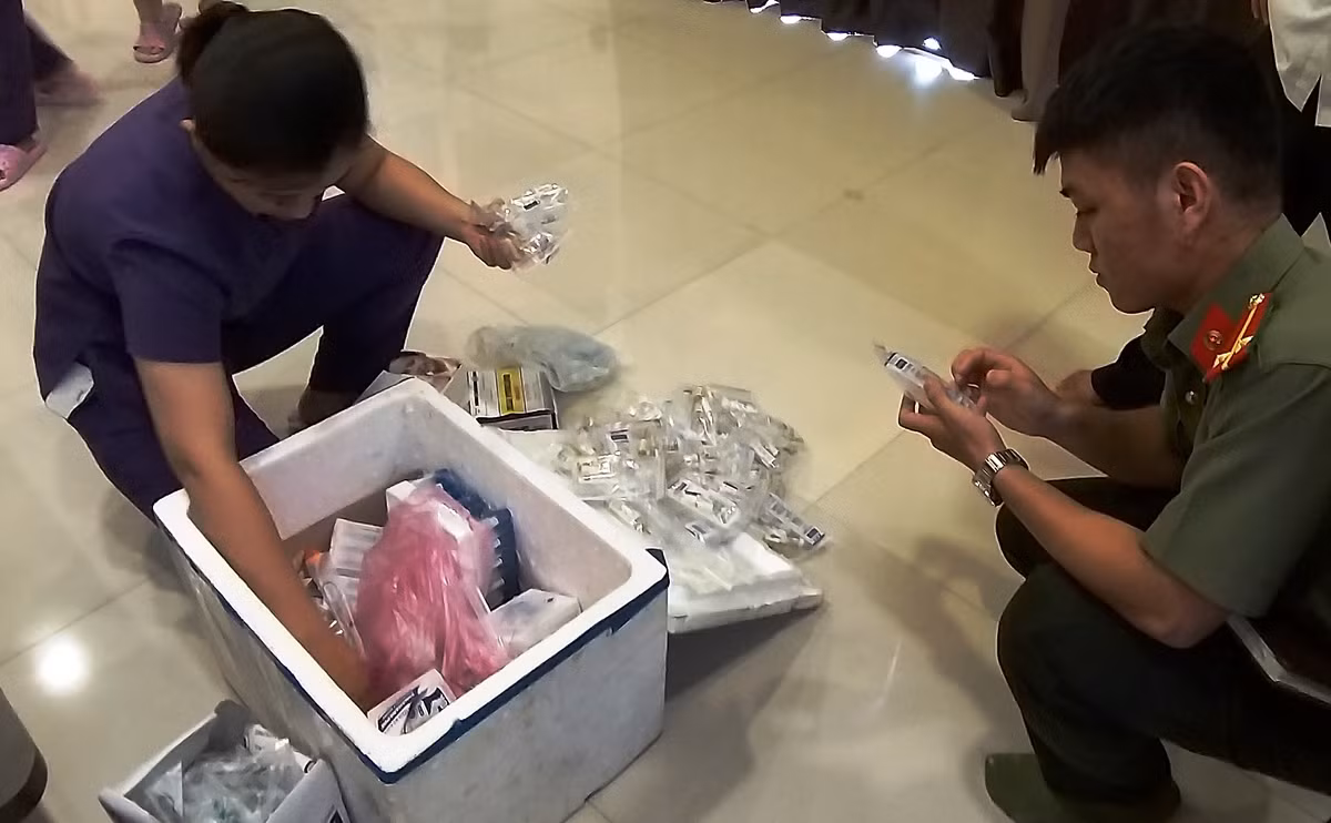 Viện thẩm mỹ quốc tế Gang Nam bị khách đòi 400 triệu vì “làm đẹp dở tệ”? - Hình 2 Vien tham my quoc te Gang Nam bi khach doi 400 trieu vi “lam dep do te”?-Hinh-2