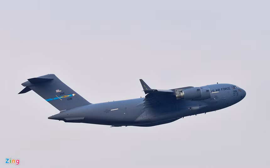 Đây là chuyến C-17 thứ ba đến Hà Nội trước thềm cuộc gặp Trump - Kim.
