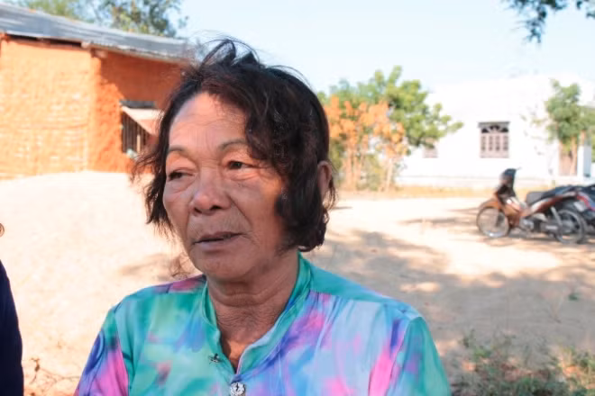 Nguoi phu nu chet loa the: Nhung cuoc goi ron nguoi cua ga chong ho