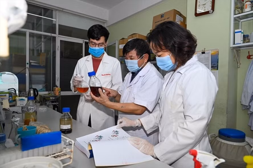 Thử nghiệm trên người thuốc điều trị COVID-19 "made in Việt Nam" Thu nghiem tren nguoi thuoc dieu tri COVID-19