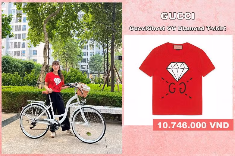 Đây không phải là thiết kế mới của nhà mốt danh tiếng này nhưng mức giá cũng đã ngấp nghé đến hai chữ số. Người đẹp cũng chọn một đôi giày Gucci đi cùng để thêm phần "đồng bộ". Nếu để ý kỹ sẽ thấy MC Diệp Chi cũng có đôi lần "dát" đồ hiệu đắt đỏ.