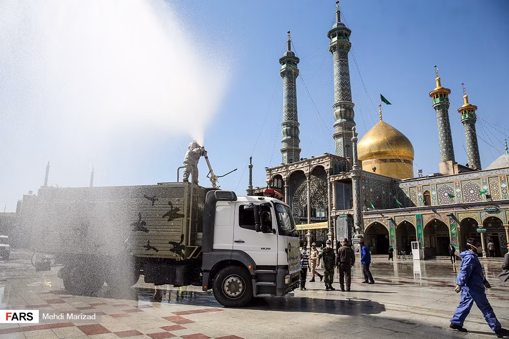 Iran đã cho phun thuốc khử trùng tại nhiều địa điểm trên khắp đất nước.