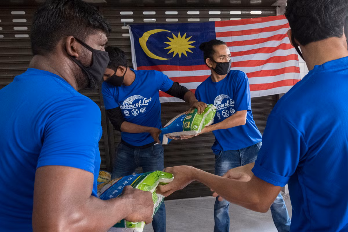Tan muc cuoc song nguoi ti nan o Malaysia giua mua dich COVID-19-Hinh-2