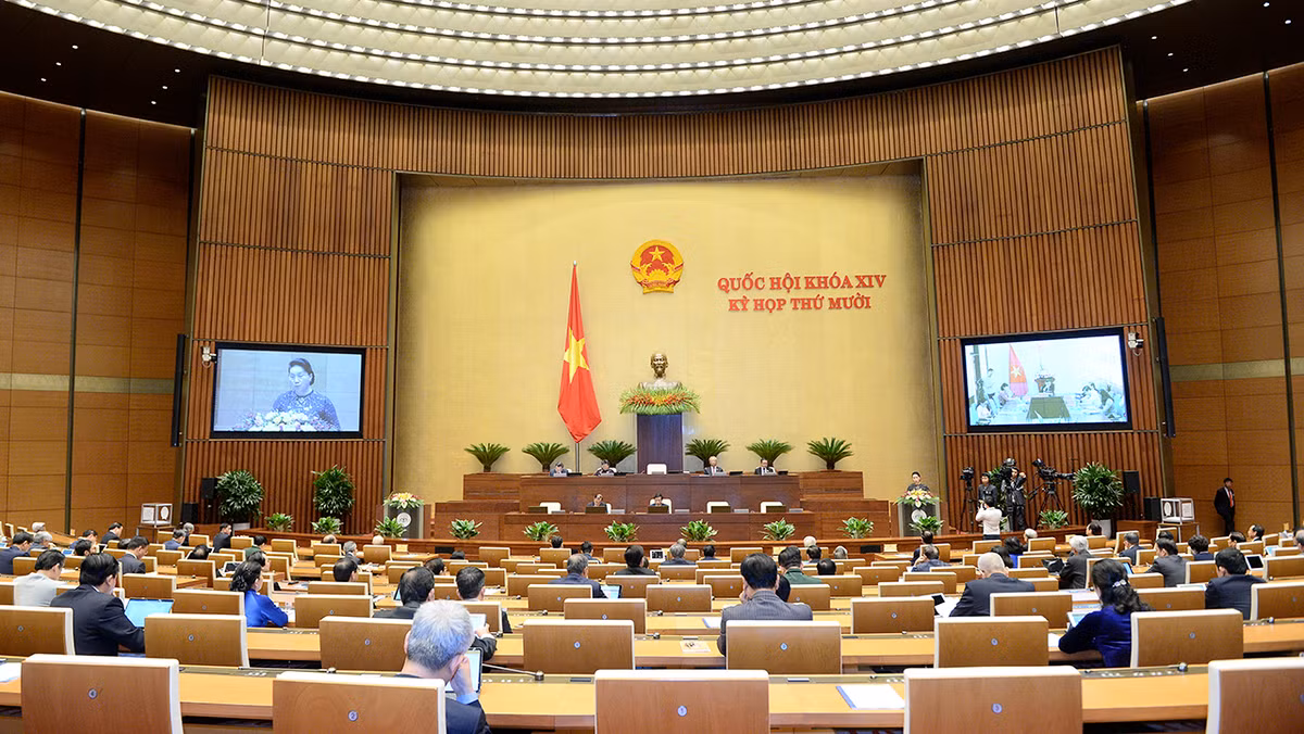 Quoc hoi chia buon gia dinh can bo, chien si hy sinh va nguoi dan bi tu nan-Hinh-2