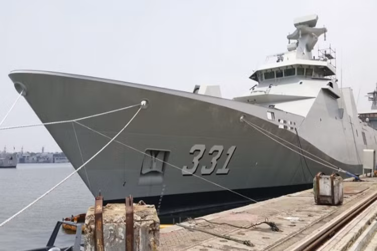 Nếu lựa chọn Indonesia làm nhà thầu chính, khả năng cao là chỉ sau hơn 1 năm từ khi hợp đồng được ký kết thì Hải quân Việt Nam sẽ được tiếp nhận tàu chiến hiện đại, đây là giải pháp rất nên được cân nhắc triển khai trong tương lai. Cũng như giảm bớt sự phụ thuộc vào một đối tác quốc phòng cố định, đa dạng hóa nguồn cung trang bị. Nguồn ảnh: Modern weapons.