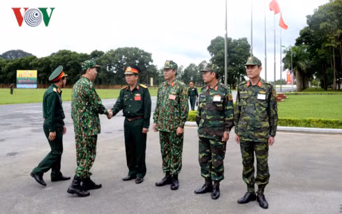 Chu tich nuoc Tran Dai Quang tham, lam viec voi Bo Quoc phong
