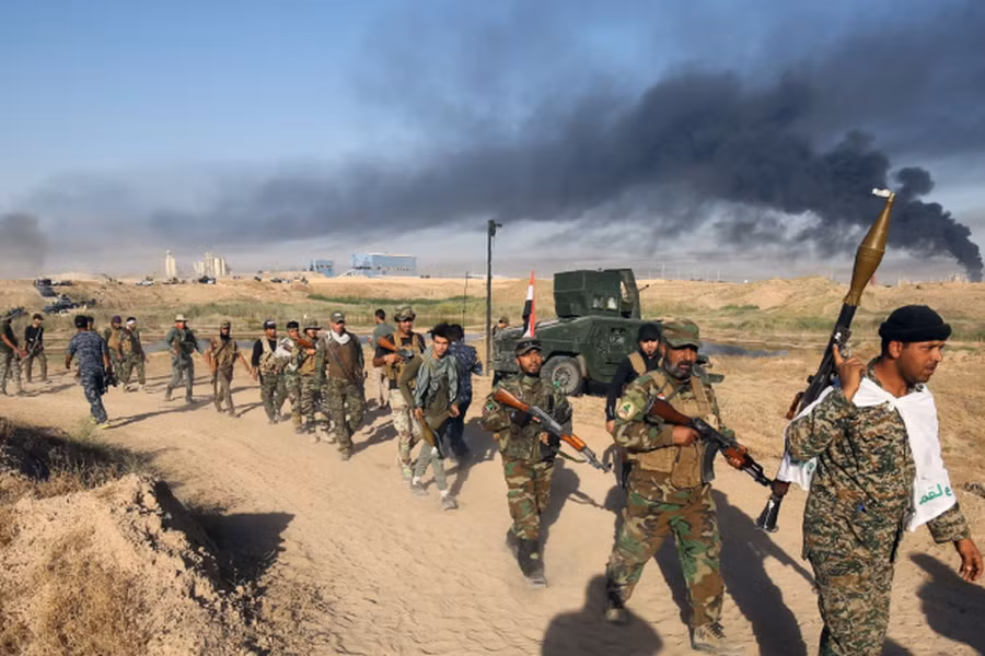 Còn đối với những nhóm vũ trang theo sắc tộc Shiite ở Iraq, họ có vẻ đã nhận được yêu cầu trực tiếp là tránh công khai hoạt động và không gây ra những cuộc xung đột mới.