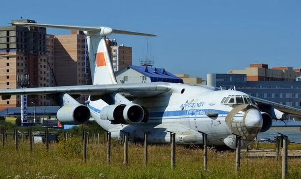 Giới phân tích cho rằng máy bay Il-76PP sẽ được sử dụng trong vai trò chủ yếu để "gây nhiễu" radar của nhiều loại hệ thống tên lửa phòng không phương Tây, đặc biệt là tổ hợp Patriot.